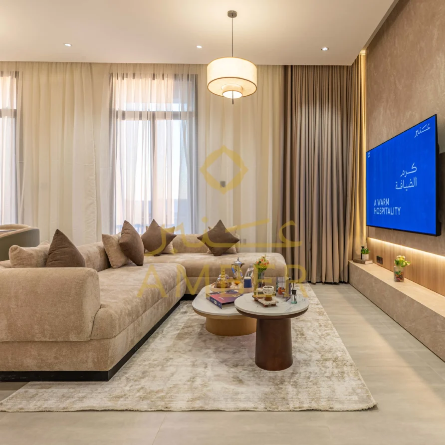 BLVD – 4BR Balcony